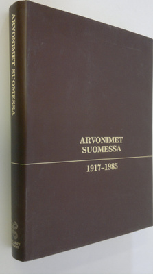 Stig-Göran Segercrantz : Arvonimet Suomessa 1917-1985