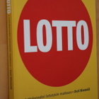 Outi Niemelä : Lotto Lottokansaksi lottotytön matkassa - pikkukuva 1