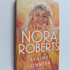 Nora Roberts : Avaimet onneen - pikkukuva 1
