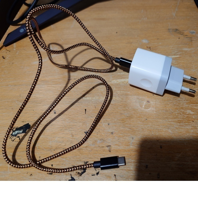 USB C POWER ADAPTER