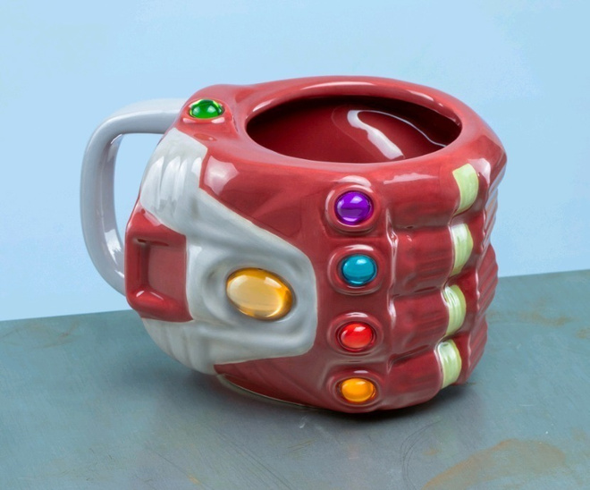 AVENGERS ENDGAME NANO GAUNTLET SHAPED MUKI	(62 023)	 k9cm	mu
