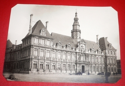 Reims, Hotel de ville de Reims  /  Vanhat autot  1939  (K11)