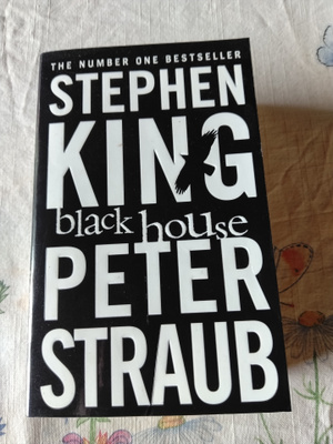 stephen king black house