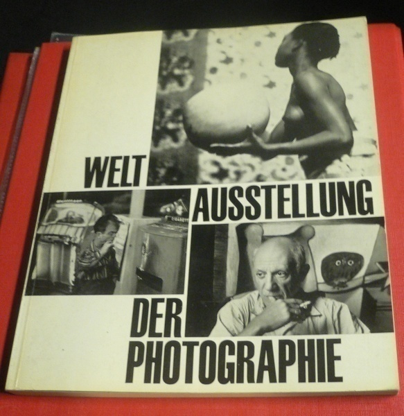 Weltausstellung der Fotographie suom. kielinen liite