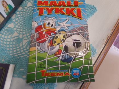 Aku Ankan taskukirja: Maalitykki. Teemanumero 46. #