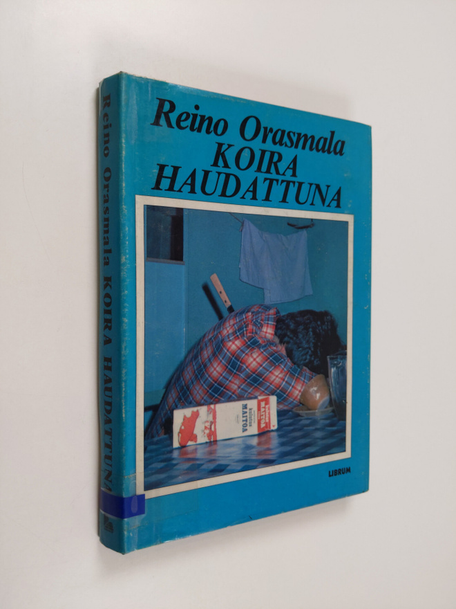 Reino Orasmala : Koira haudattuna : salapoliisiromaani