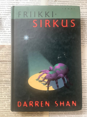 Darren Shan - Friikkisirkus (sid.)