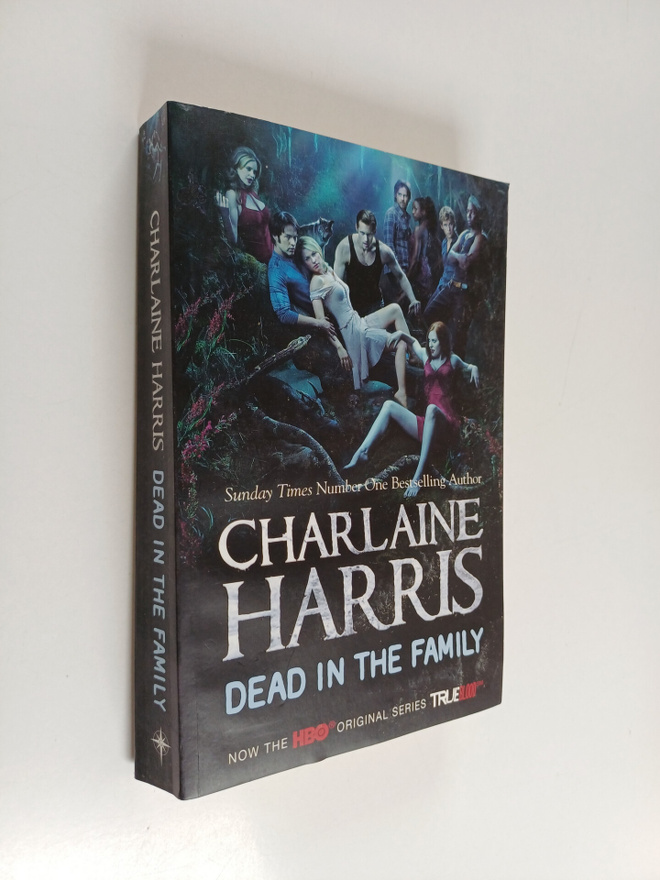 Charlaine Harris : Dead in the Family