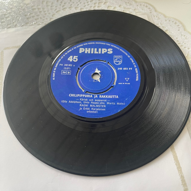 RAGNI MALMSTEN : Chilipippuria ja ….* Josefina * FIN 1964
