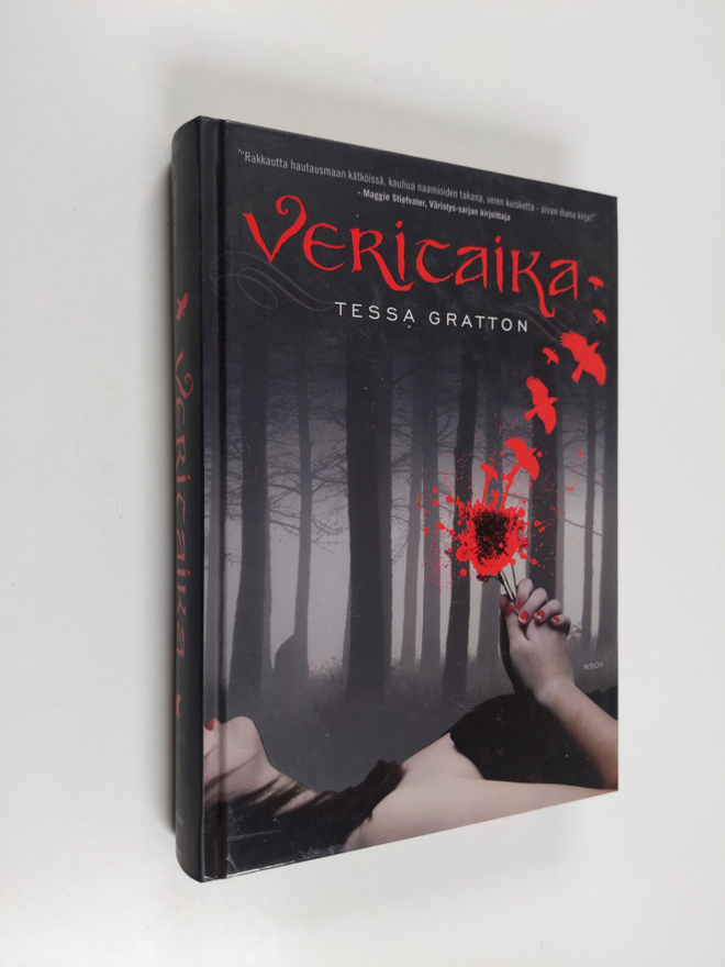 Tessa Gratton : Veritaika