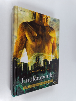 Cassandra Clare : Luukaupunki