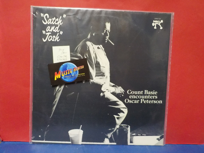 COUNT BASIE & OSCAR PETERSON - SATCH AND JOSH M-/M- LP