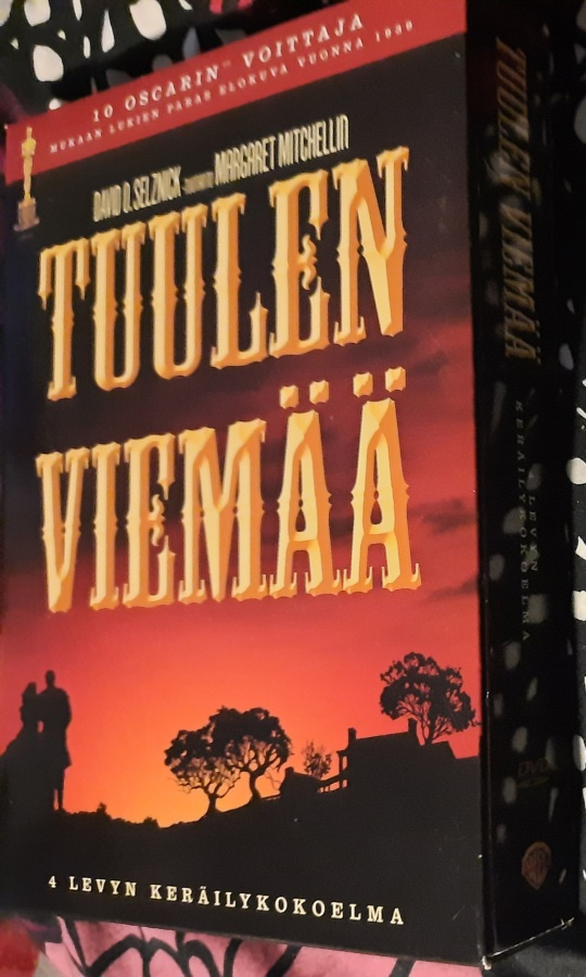 TUULEN VIEMÄÄ - 4 LEVYN KERÄILYKOKOELMA DVD
