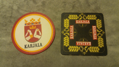 Yksi tuopinalunen (katso kuvat, useita)