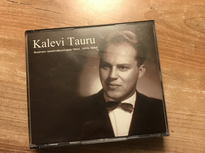Kalevi Tauru . Suomen iskelmäkuningas 1952,-53,-54 CD x 2