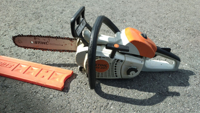 Moottorisaha Stihl MS 201