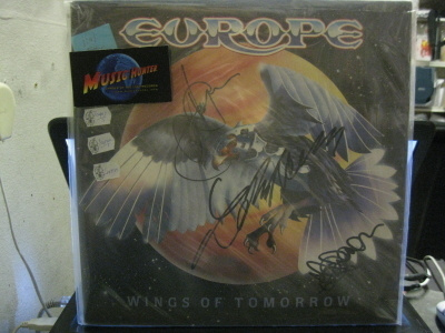 EUROPE - WINGS OF TOMORROW HOL LP + 3 X NIMIKIRJOITUKSET