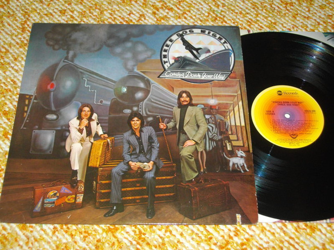 THREE DOG NIGHT - Coming Down Your Way - LP - 1975 rock EX