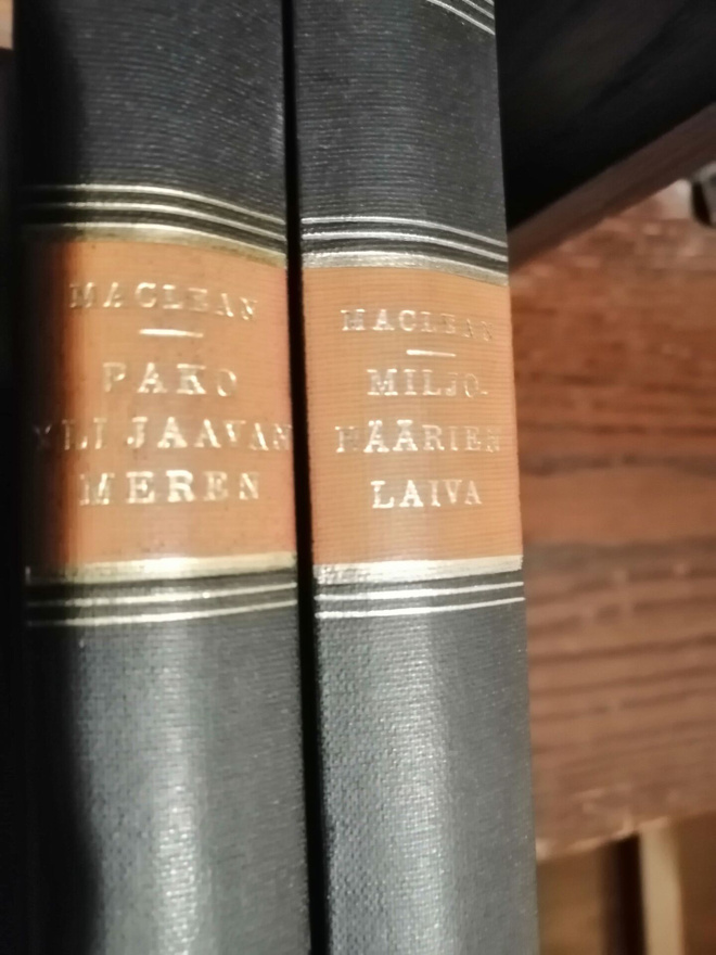 Viisi Alistair Macleanin kirjaa