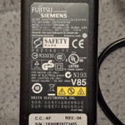 Fujitsu-läpparin virtalähde - pikkukuva 2
