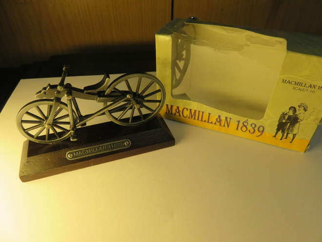 KERÄILY Polkupyörä MACMILLAN 1839