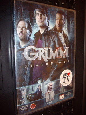 6DVD :  GRIMM SEASON ONE (  UUSI ! ! ) Sis. postikulun