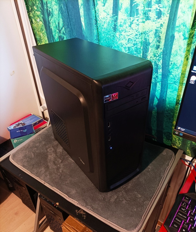 Amd Ryzen 3 3200G kotitietokone