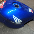 Honda CBR 1100 polttoainetankki - pikkukuva 4