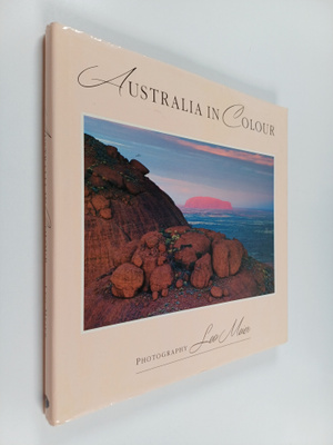 Ivan Holliday ym. : Australia in Colour