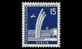 Berlin 145 ** Käyttösarja rakennuksia 15 Pf (1956)