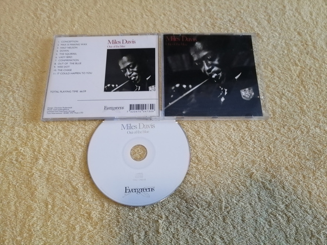 MILES DAVIS - Out Of The Blue CD