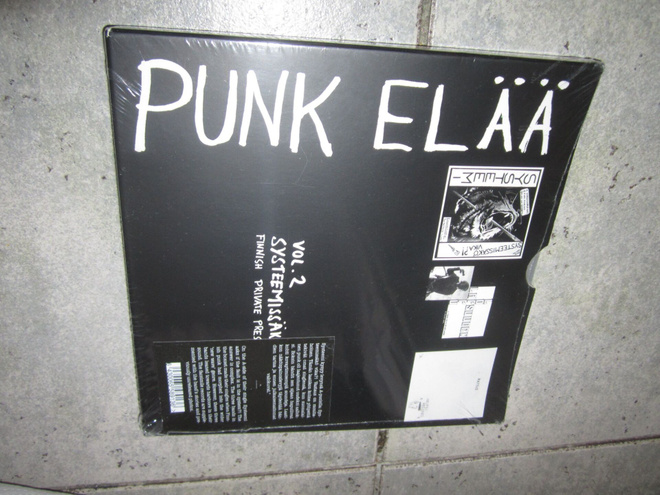 Various – Punk Elää Vol. 2 - Systeemissäkö Vika?! -AVAAMATON