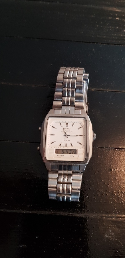 Seiko SQ100 Ana/Digi Alarm Chronograph