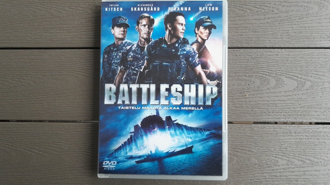DVD: Battleship (Alexander Skarsgård, Rihanna, Liam Neeson