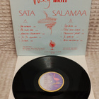 Vicky Rosti Sata Salamaa lp - pikkukuva 2