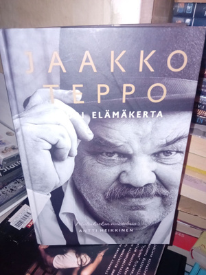 Jaakko Teppo - Suuri elämäkerta ( SIGNED ) SIS POSTIKULU