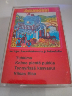 Satumökki satukasetti