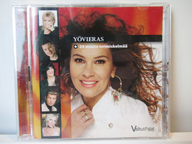YÖVIERAS + 24 MUUTA TOIVEISKELMÄÄ CD
