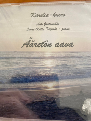 KARELIA-KUORO: ÄÄRETÖN AAVA