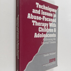 Sandra Wieland : Techniques and issues in abuse-focused t... - pikkukuva 1