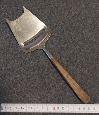 Hackman juustohöylä Lion de Luxe-sarja