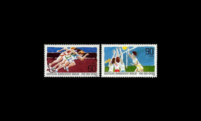 Berlin 664-5 ** Urheilu (1982)