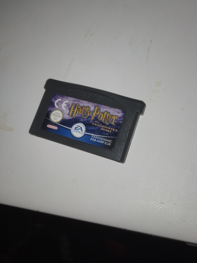 GBA HARRY POTTER and the Philosopher's Stone peli L