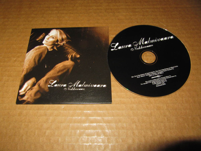 Laura Malmivaara CDS Nukkumaan v.2005 UUSI !