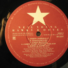 Neil Young: Hawks & Doves LP. - pikkukuva 3