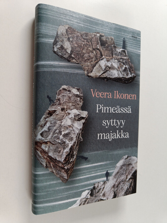 Veera Ikonen : Pimeässä syttyy majakka