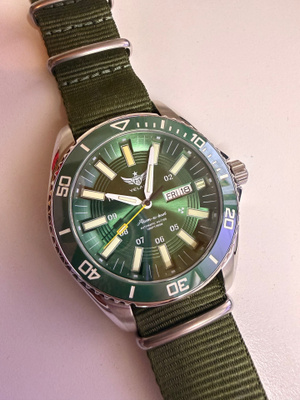Yelang V1032S 44mm automaattikello