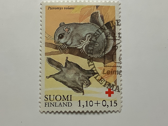 912 / 1982 SPR Nisäkkäitä - Liito-orava o leimattu