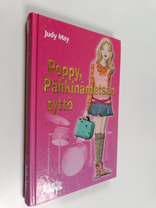 Judy May : Poppy : Pähkinämetsän tyttö