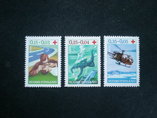 Punainen Risti PR-sarja 1966 - LaPe 608-610 **